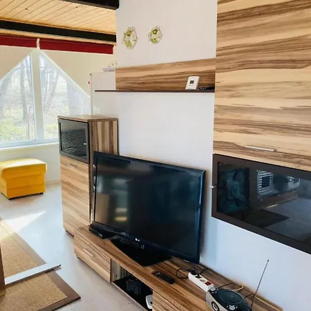 Specht- Ferienbungalow By Interhome *